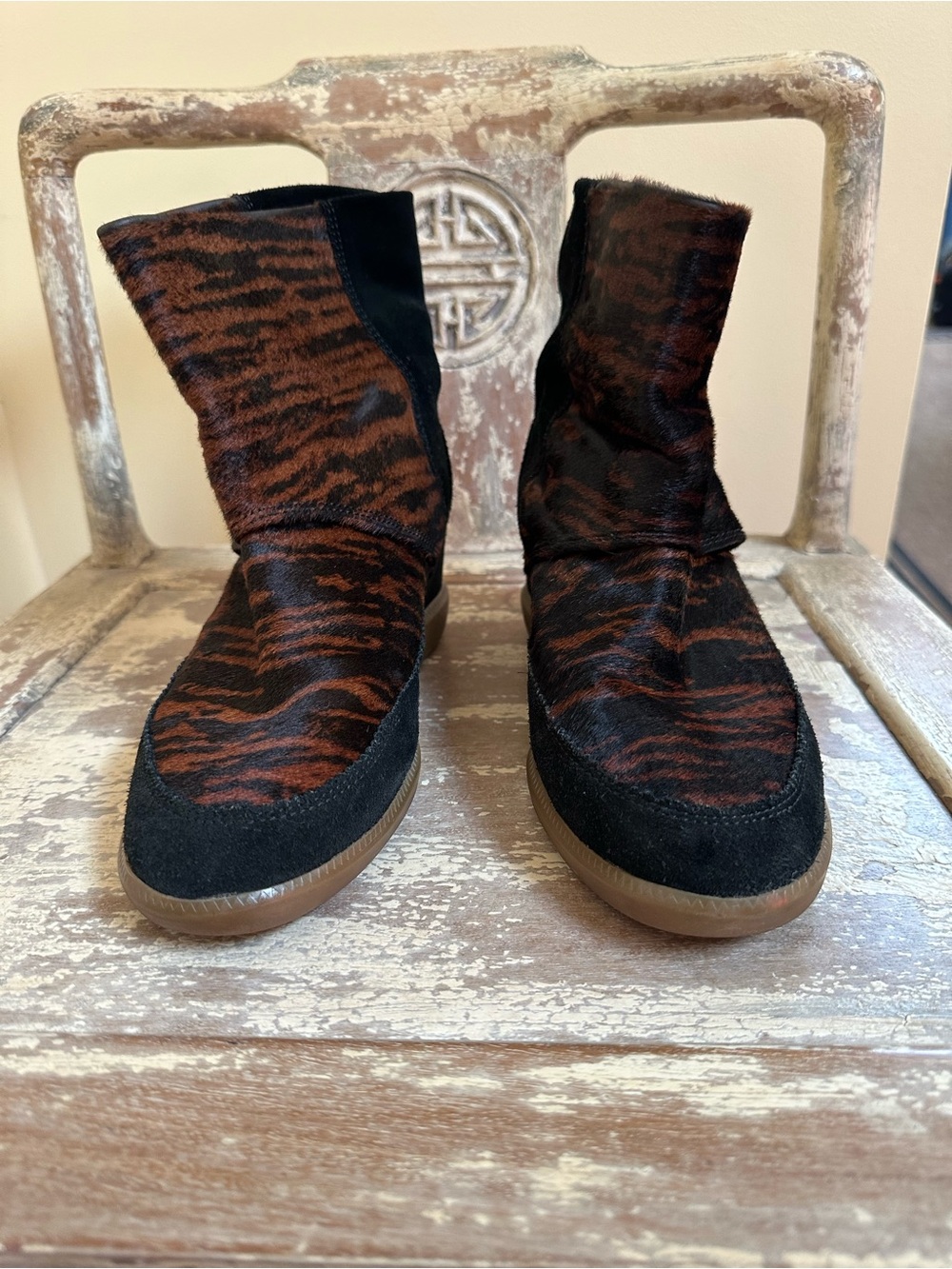 Isabel Marant Norwood Black/Brown Tiger-Stripe Pony Hair Ankle Boots Hidden Heel - Picture 2 of 11